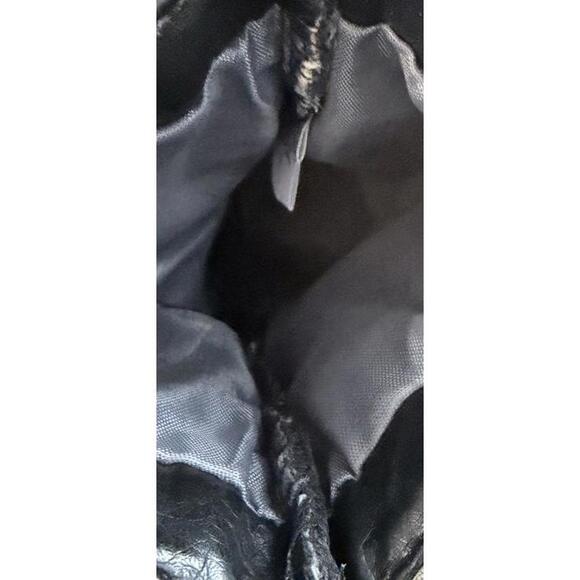 Thirty One Pinch Top Wristlet Black Pick Me Plaid - Picture 5 of 5